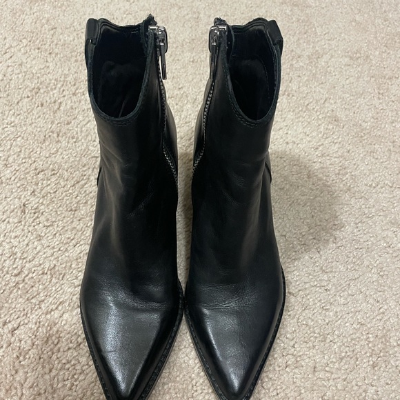 Dolce Vita Weatern booties size women’s 6 - Picture 2 of 3
